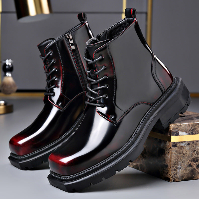 Insulated Boots With A Side Zipper Feature A Thick Sole