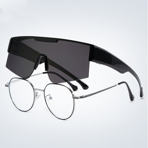 Colorful Cycling Sunglasses With A Case